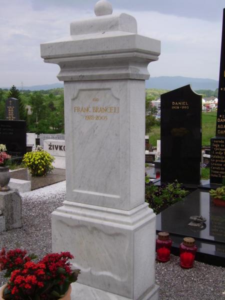 Žarni spomenik